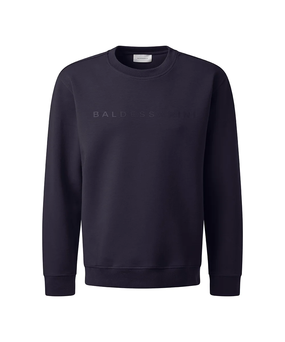 До: худи, снято без модели, неровный фон